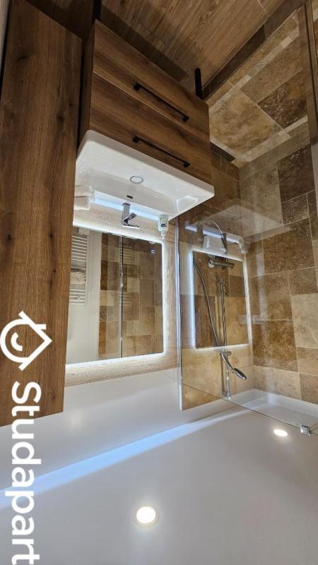 Appartement - 75 m² - 3 pièces