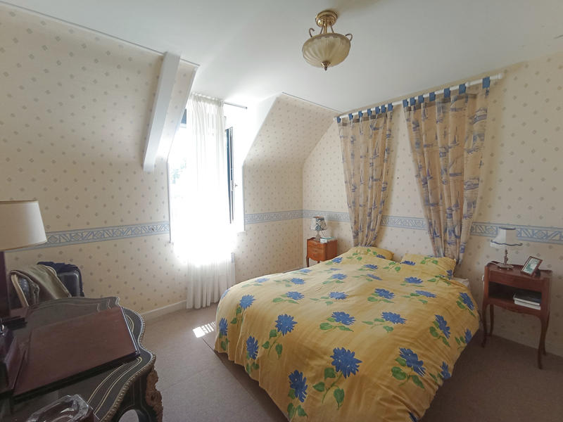 Maison - 161 m² - 6 pièces