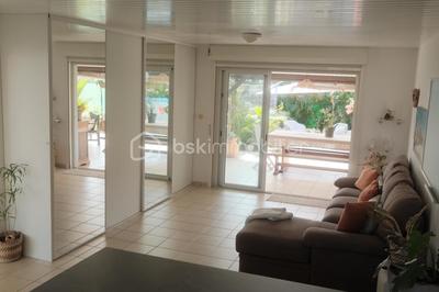 Maison jumelée - 66 m² - 3 pièces