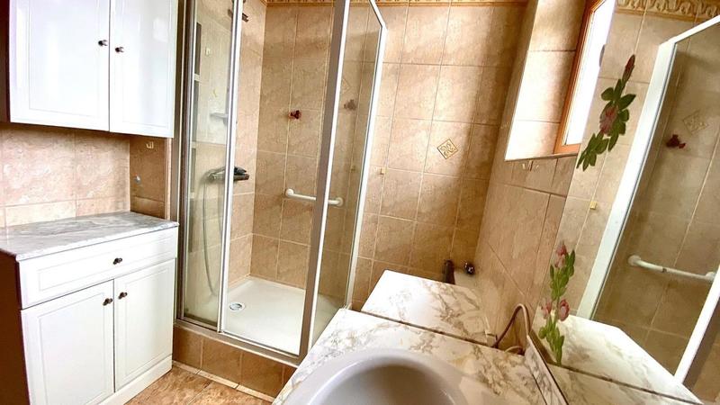 Appartement - 82 m² - 3 pièces