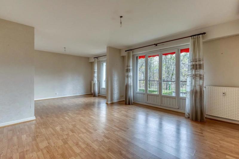 Appartement - 94 m² - 3 pièces