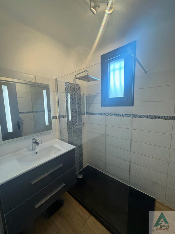 Maison - 70 m² - 3 pièces