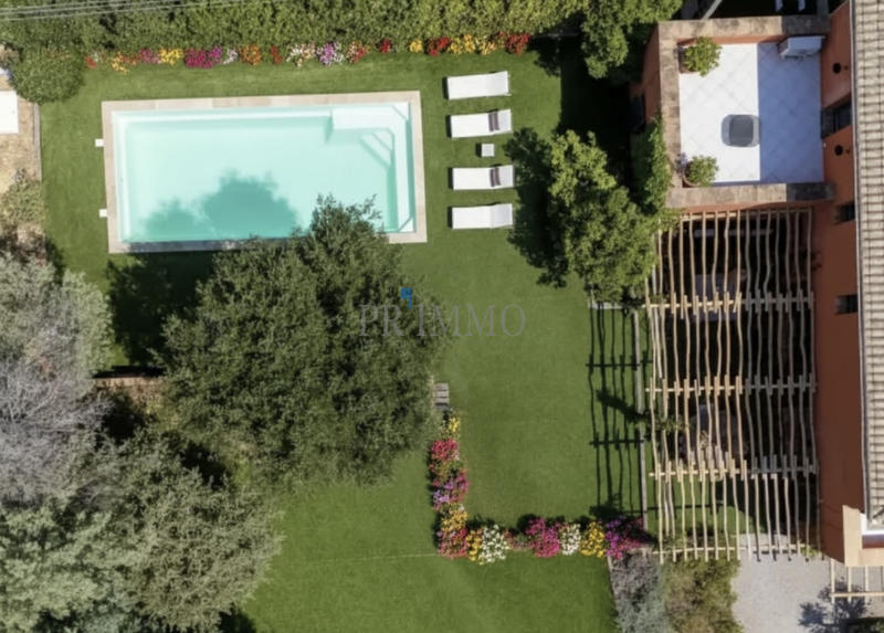 Villa - 180 m² - 7 pièces