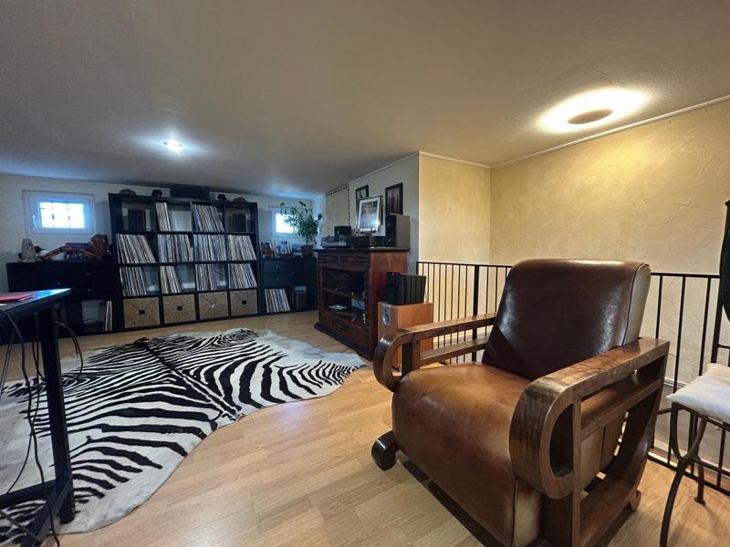 Maison - 160 m² - 4 pièces