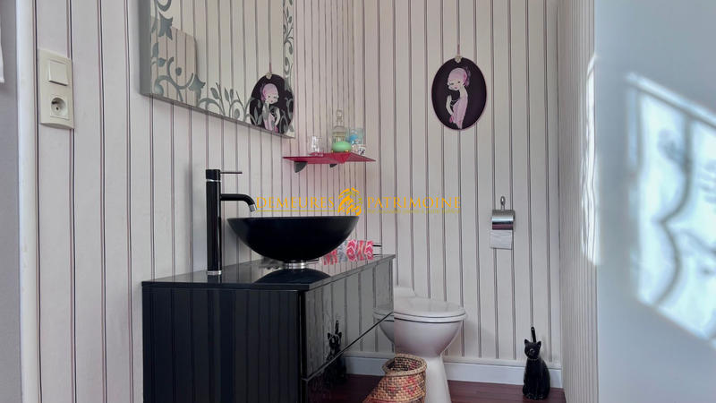 Maison - 162 m² - 5 pièces