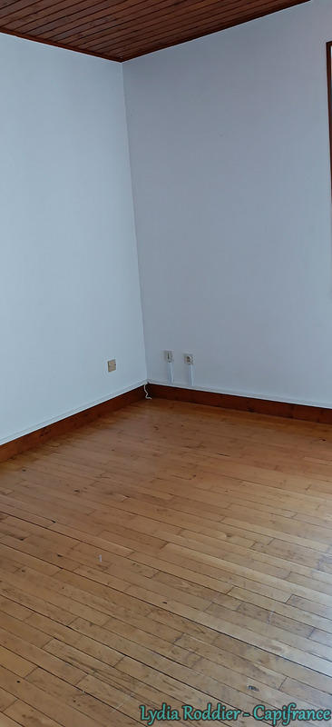 Maison - 89 m² - 5 pièces