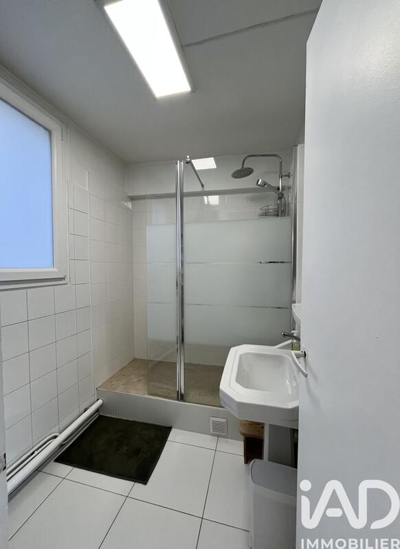 Studio - 30 m² - 1 pièce