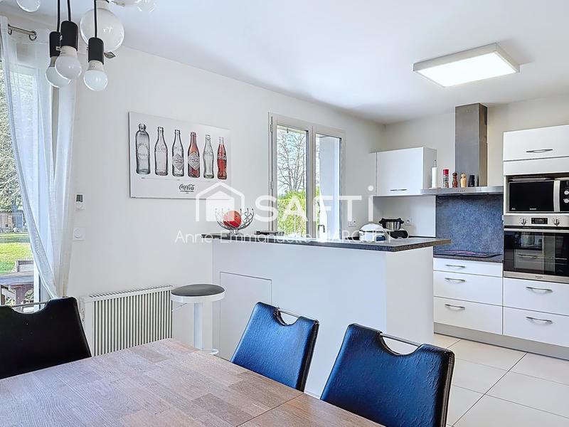 Maison - 136 m² - 6 pièces