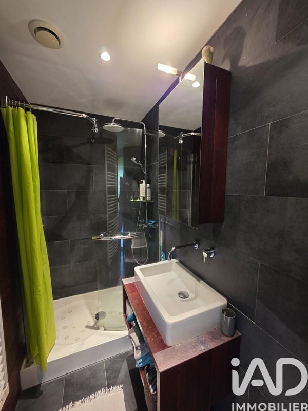 Appartement - 94 m² - 4 pièces