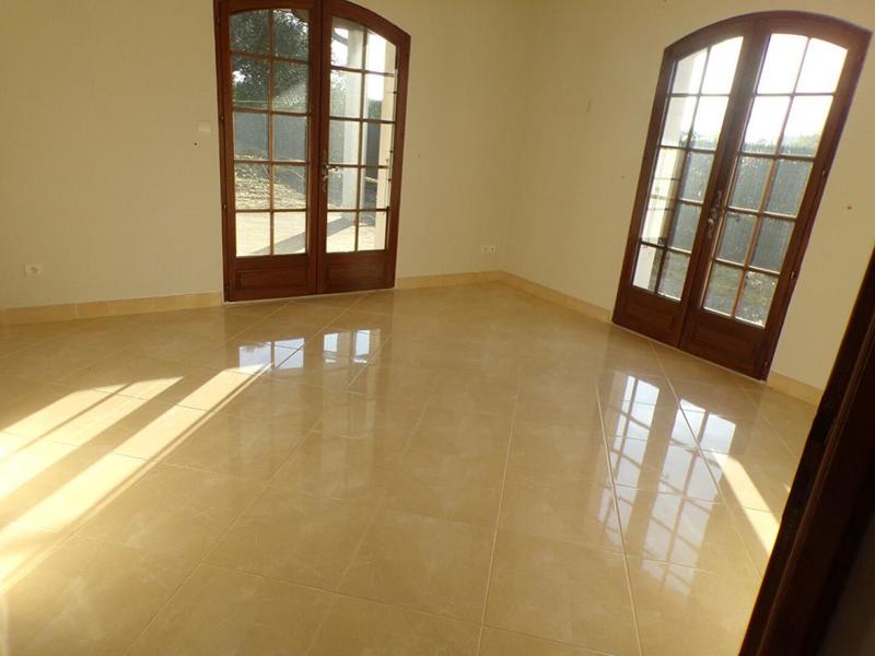 Villa - 253 m² - 6 pièces