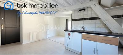 Studio - 24 m² - 1 pièce