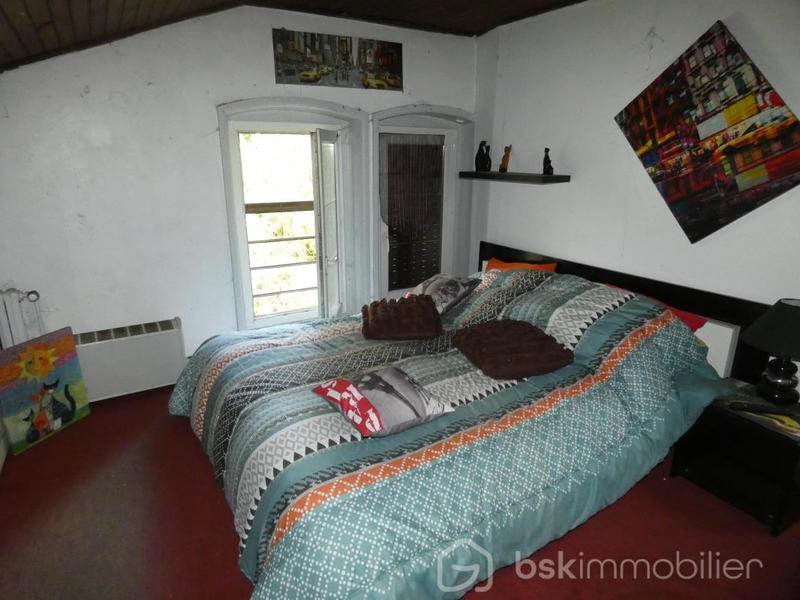 Maison ancienne - 186 m² - 8 pièces