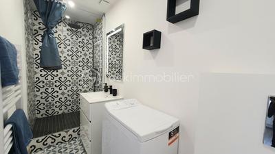 Studio - 12 m² - 1 pièce