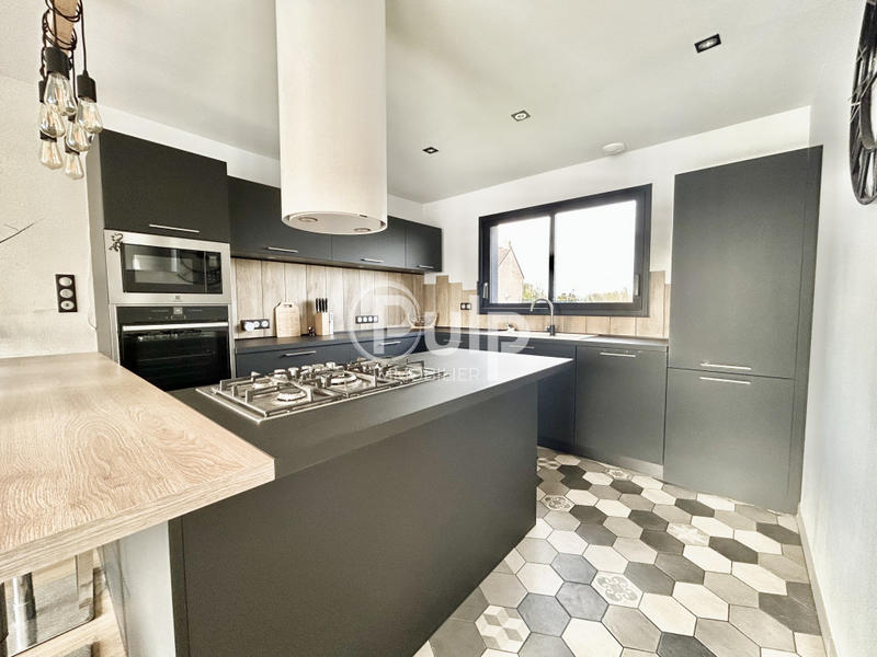 Maison - 116 m² - 6 pièces