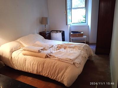 Maison traditionnelle - 197 m² - 8 pièces