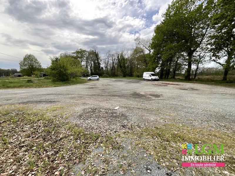 Immeuble - 300 m² - 2 pièces