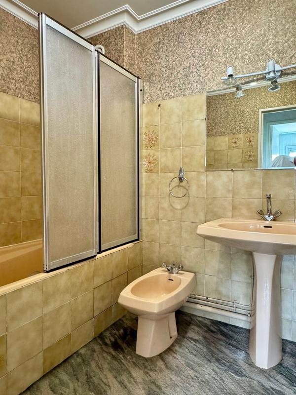 Appartement - 107 m² - 5 pièces