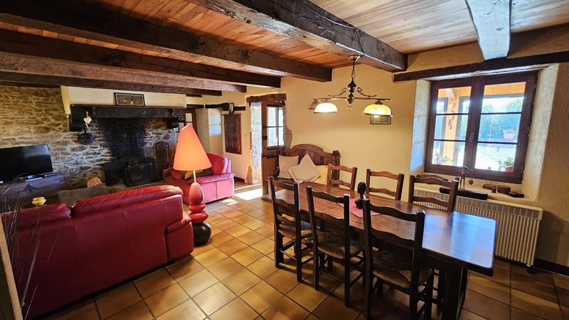 Maison - 205 m² - 5 pièces