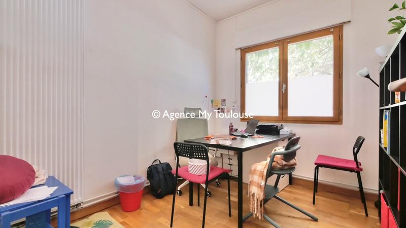 Local d'activités - 64 m²