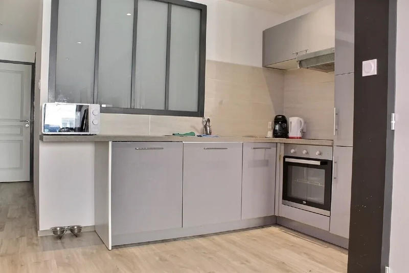 Immeuble - 9 pièces