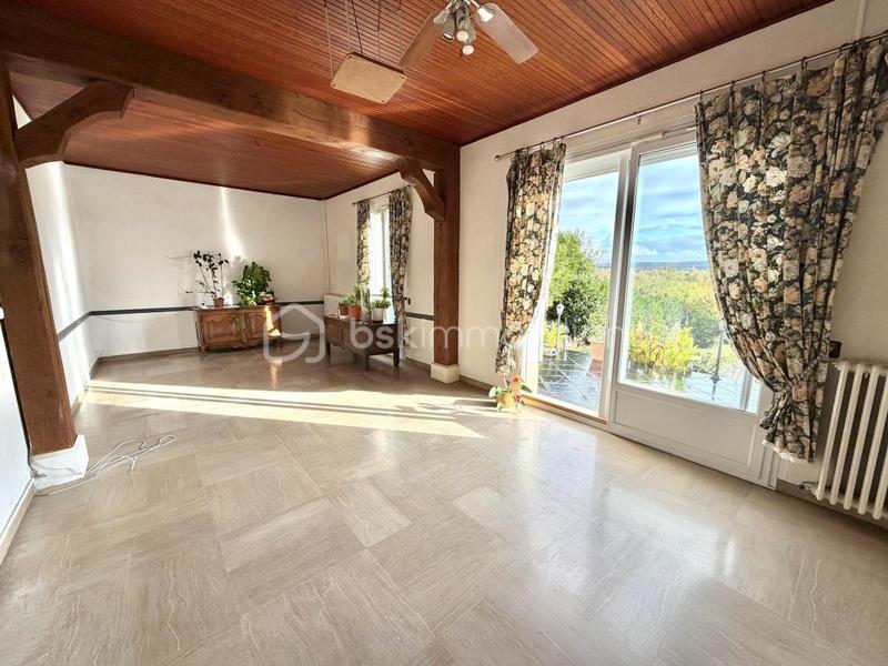 Maison - 128 m² - 6 pièces