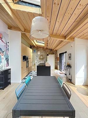 Maison - 144 m² - 7 pièces