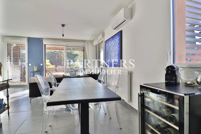 Appartement - 57 m² - 2 pièces