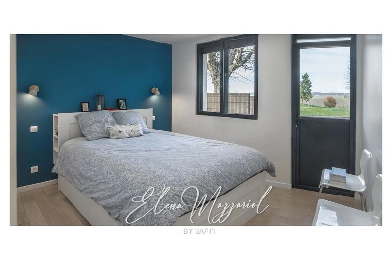 Maison - 207 m² - 9 pièces