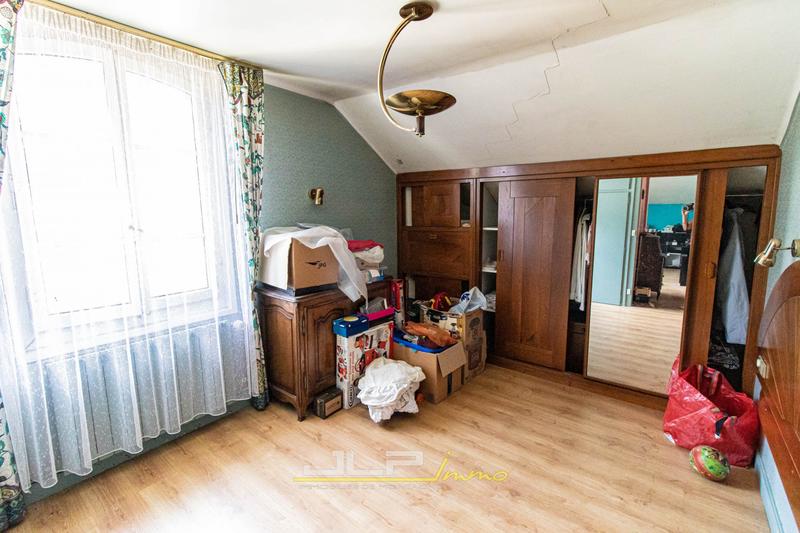 Maison - 194 m² - 8 pièces