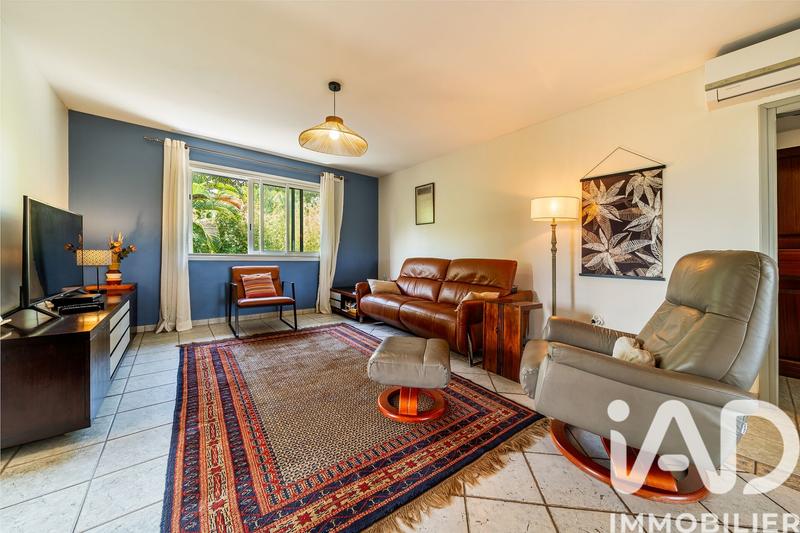 Maison - 235 m² - 7 pièces