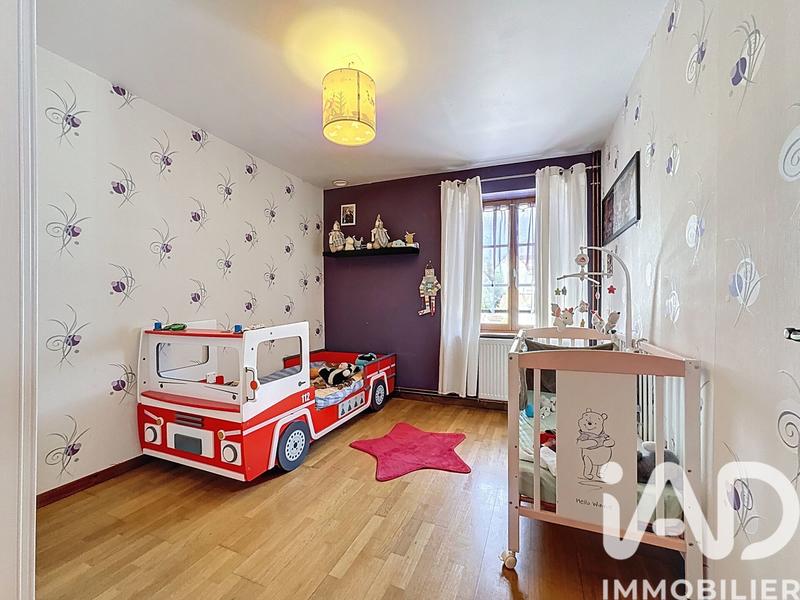 Maison - 246 m² - 9 pièces