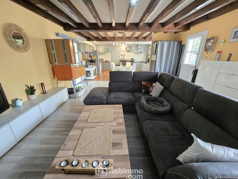 Maison - 138 m² - 5 pièces