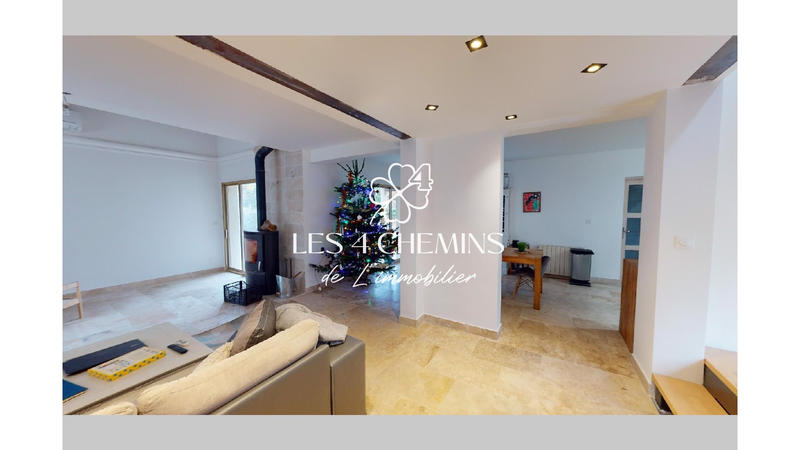 Villa - 236 m² - 4 pièces