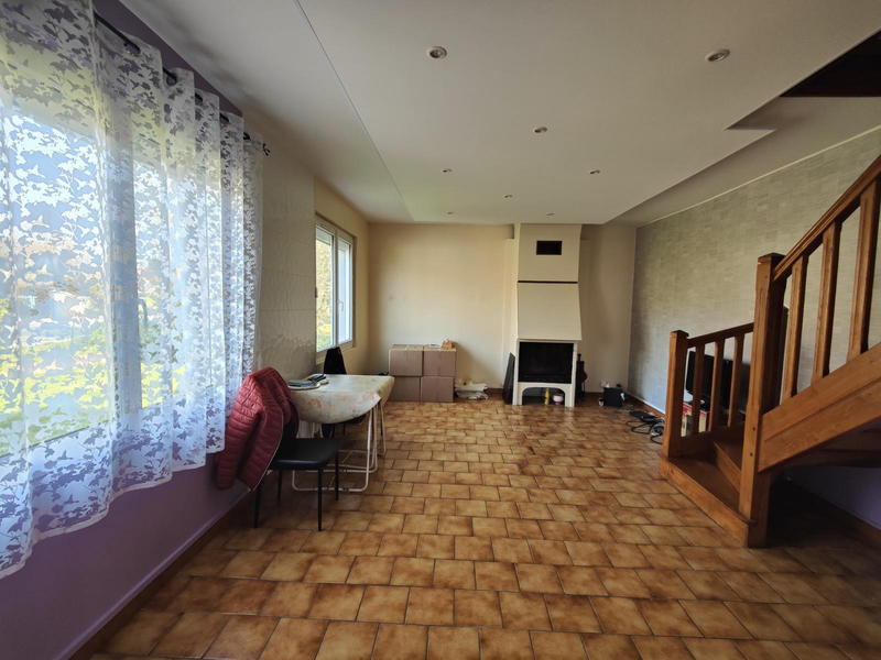 Maison - 102 m² - 6 pièces