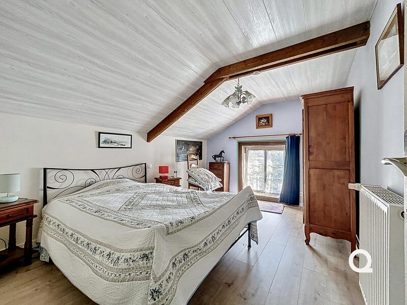 Maison - 167 m² - 6 pièces