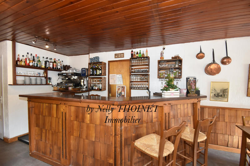 Local commercial - 290 m² - 7 pièces