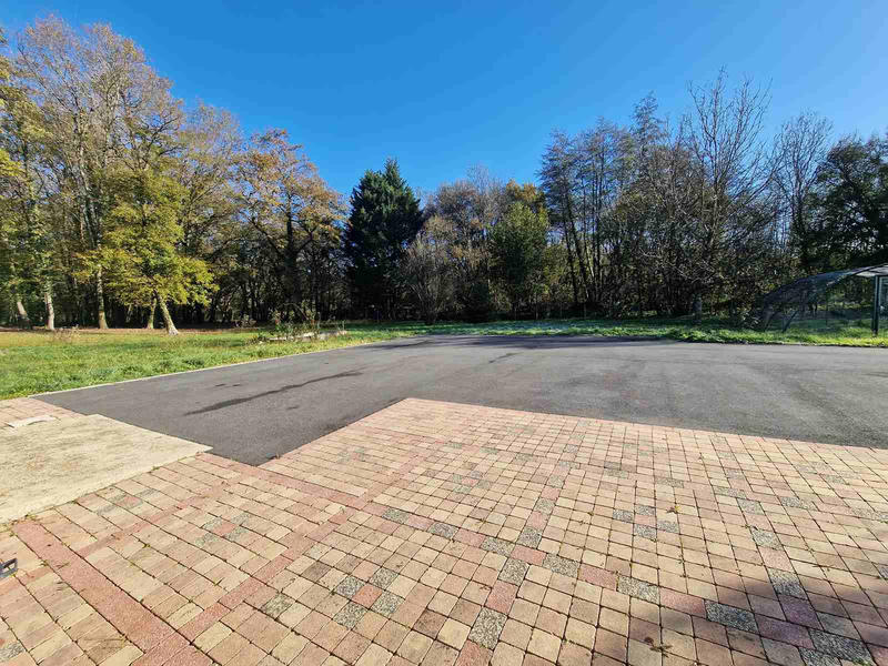 Maison - 191 m² - 8 pièces