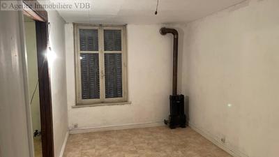 Maison de ville - 280 m² - 3 pièces