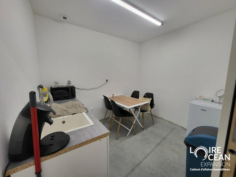 Local commercial - 200 m²