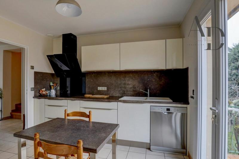 Maison - 111 m² - 5 pièces