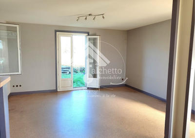 Maison - 69 m² - 3 pièces