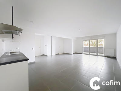 Appartement - 80 m² - 3 pièces