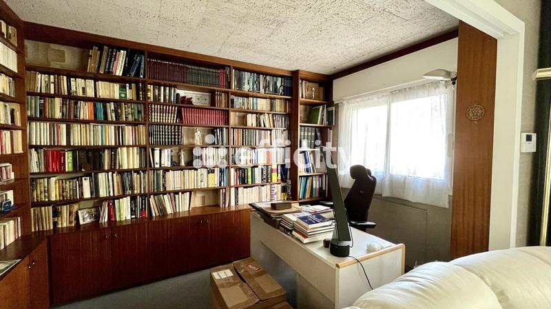 Maison - 143 m² - 5 pièces