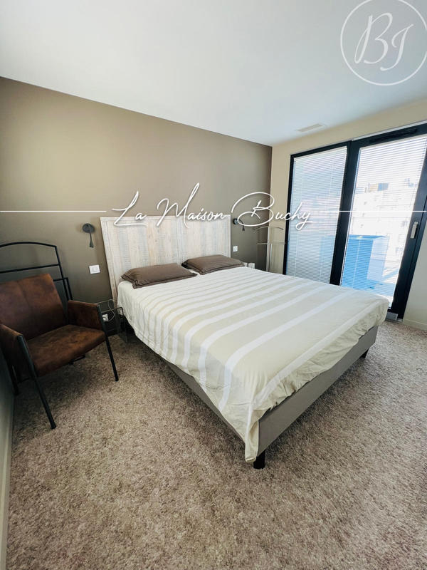 Appartement - 134 m² - 7 pièces