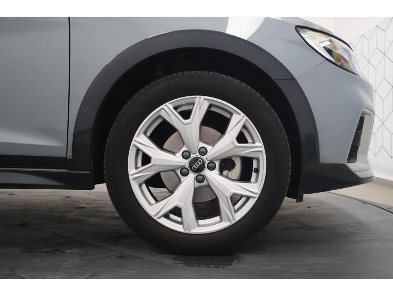 Audi A1 Allstreet 30 Tfsi 110 ch s tronic 7 Design Luxe