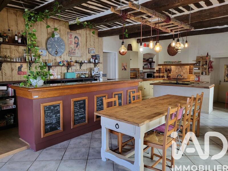 Appartement - 160 m² - 4 pièces