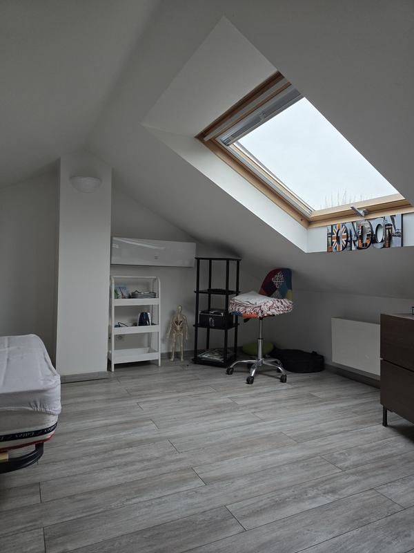 Maison - 93 m² - 5 pièces