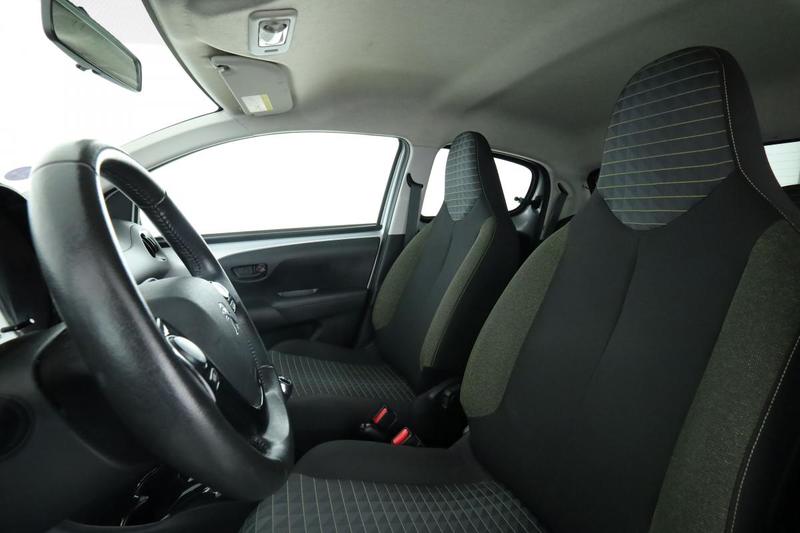 Peugeot 108 1.0 VTi Style 5p 72 ch