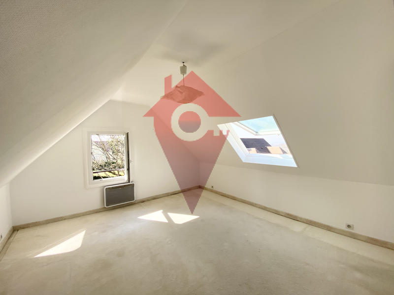 Maison - 170 m² - 6 pièces