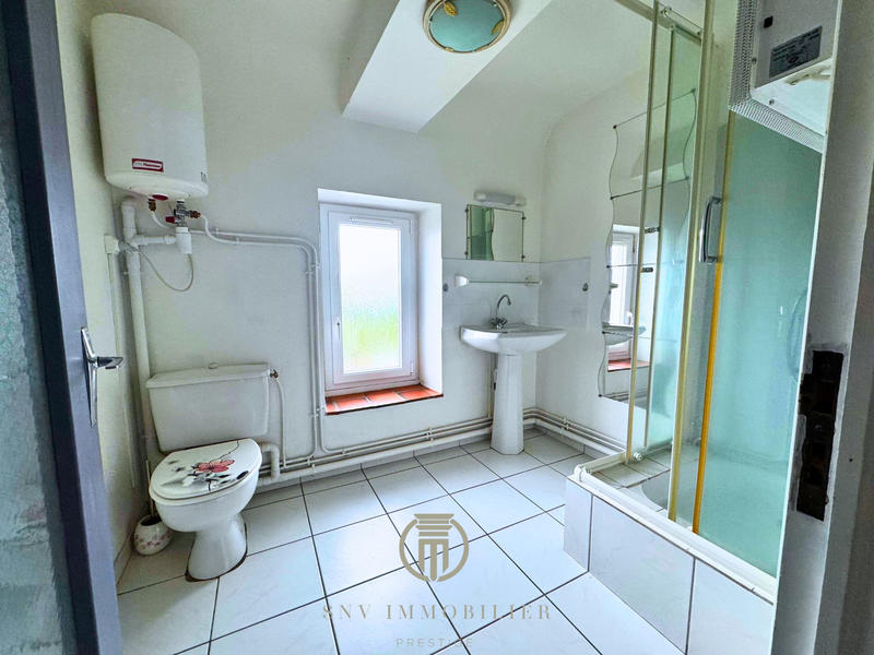 Maison - 191 m² - 7 pièces